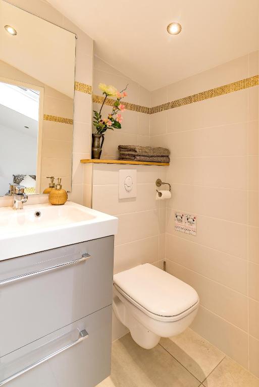 Chambre et appartements entre le Pont d Avignon et le Palais des Papes - AC clim parking - 5