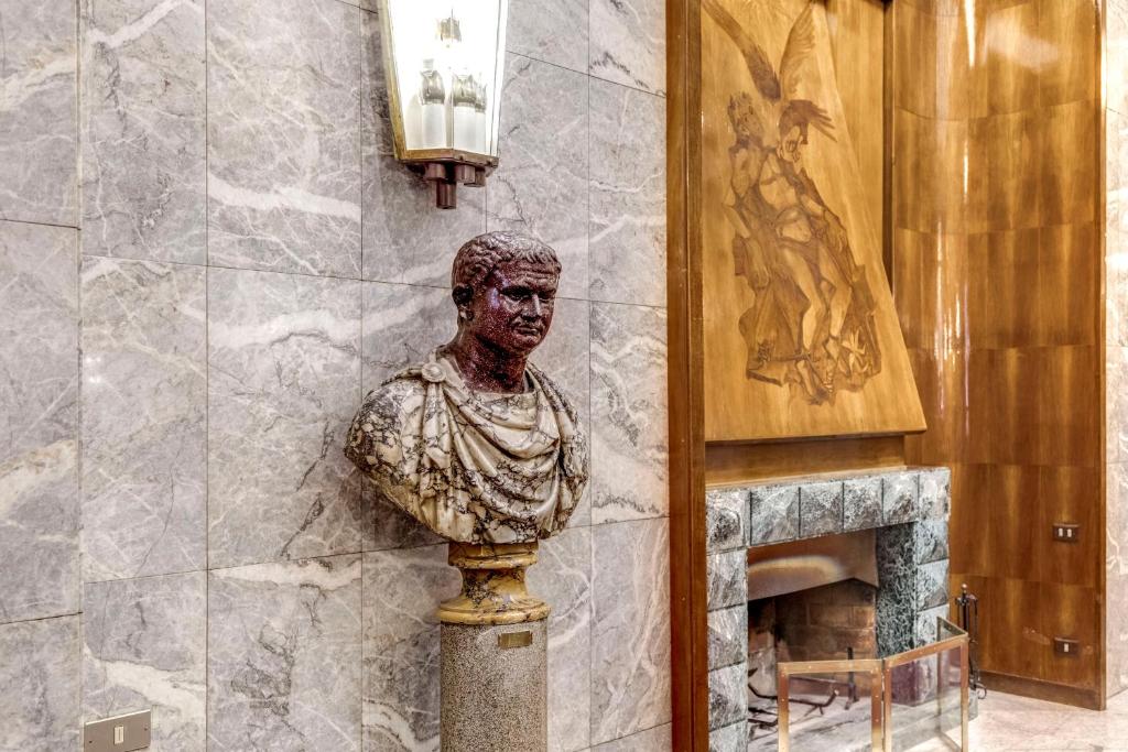 Rome Bettoja Mediterraneo Hotel Additional