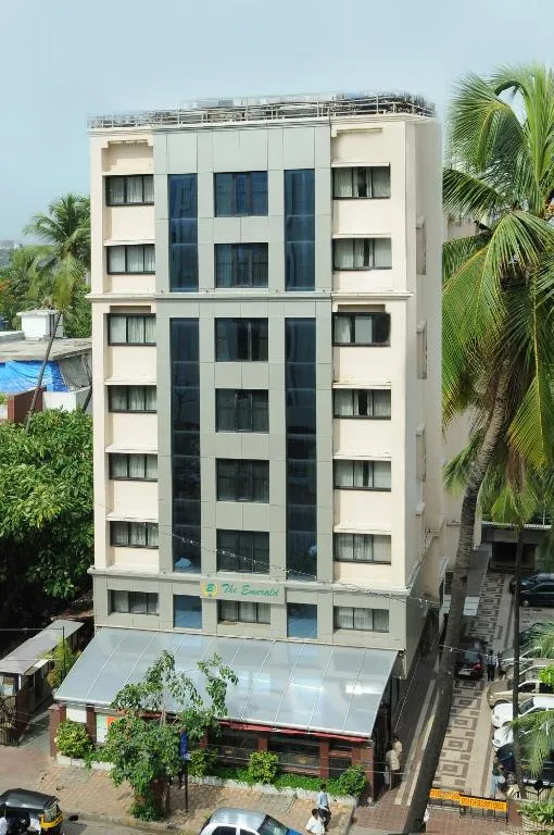 Regenta Place The Emerald, hotel in Mumbai