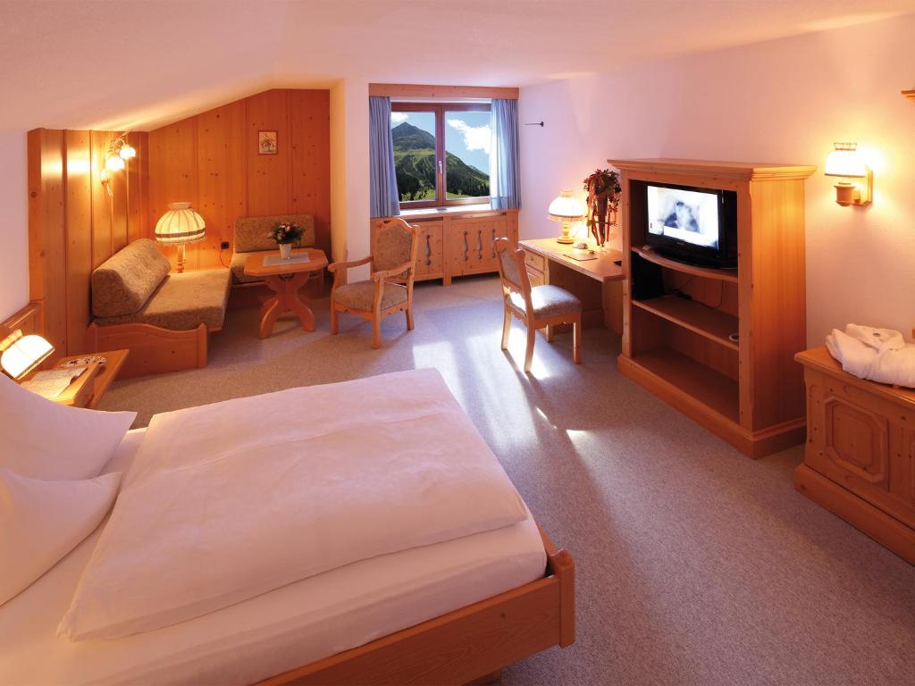 Hotel Omesberg - 3