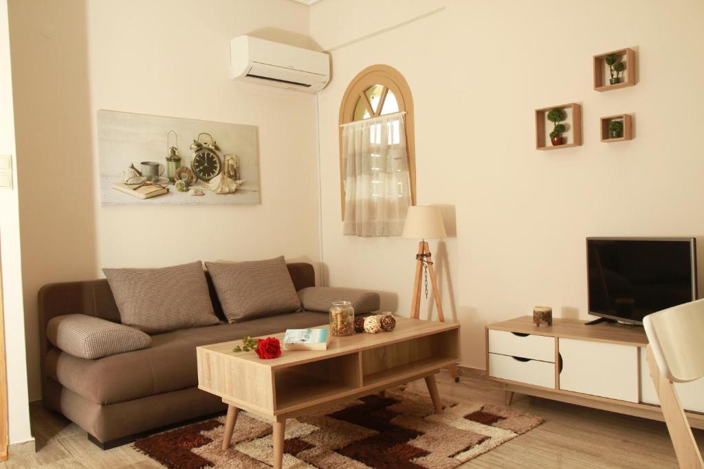 Petra Thea Apartments 4 — Hotel in Kalamata