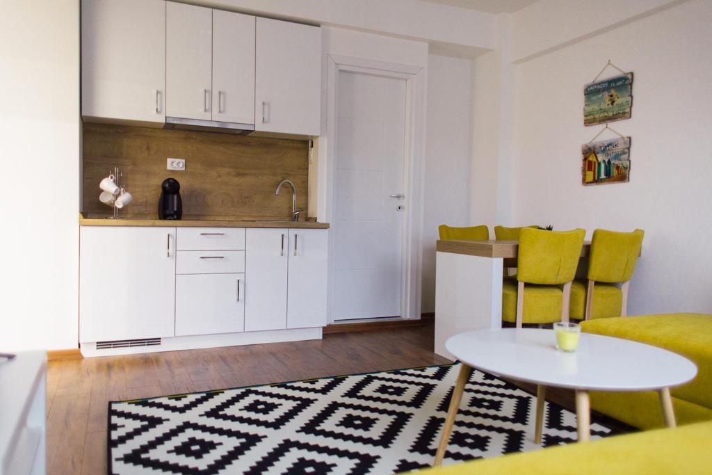 NEW Center Apartments photo