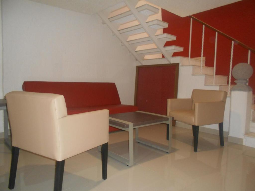 Hotel Puente Real - 3