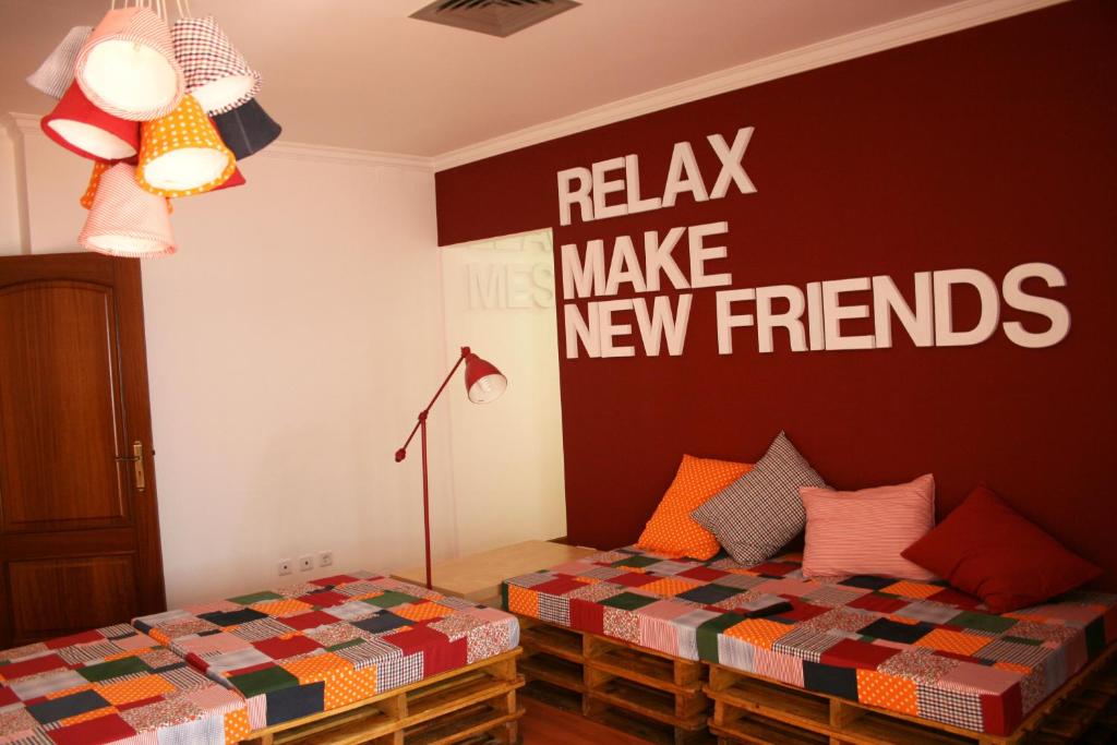 Shared lounge/TV area