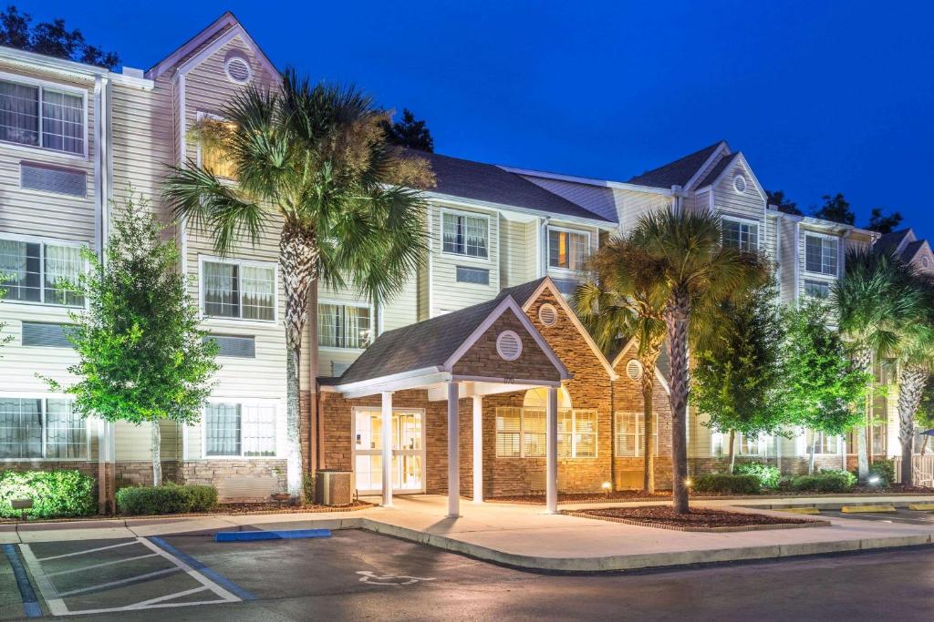 Microtel Inn and Suites Ocala