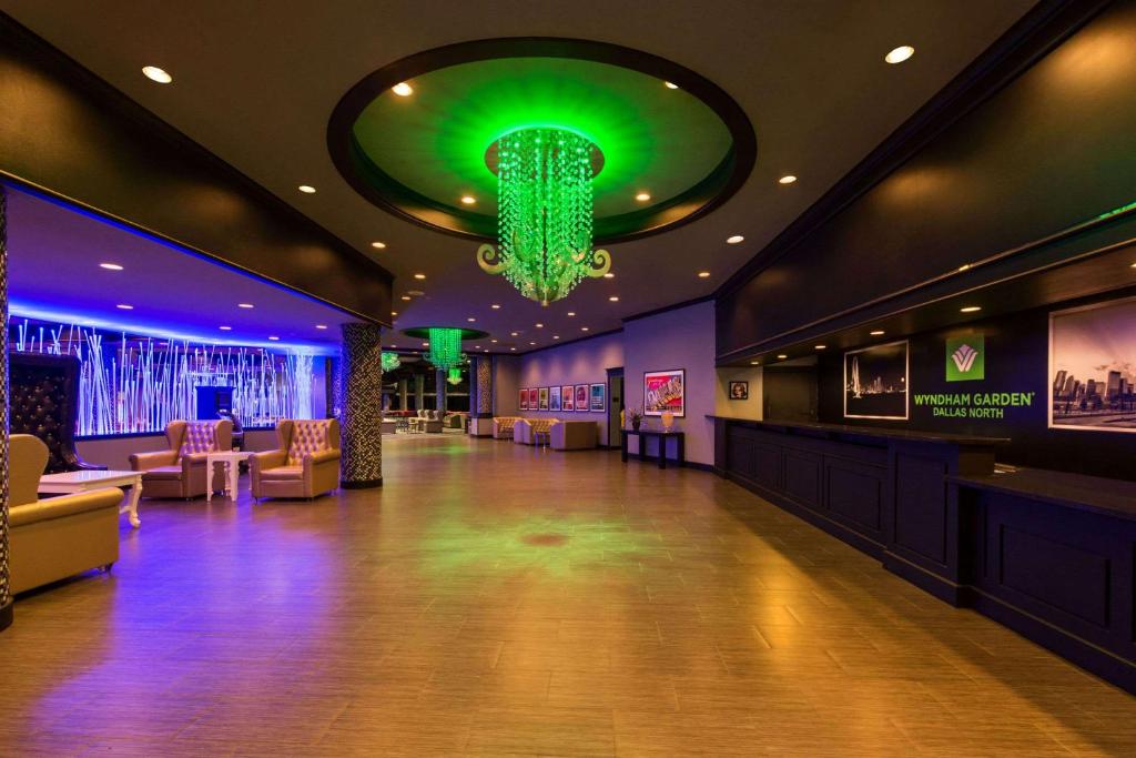 Wyndham Garden Dallas North Photo 18