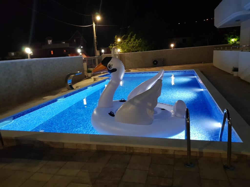 Bianca Apartments - 3