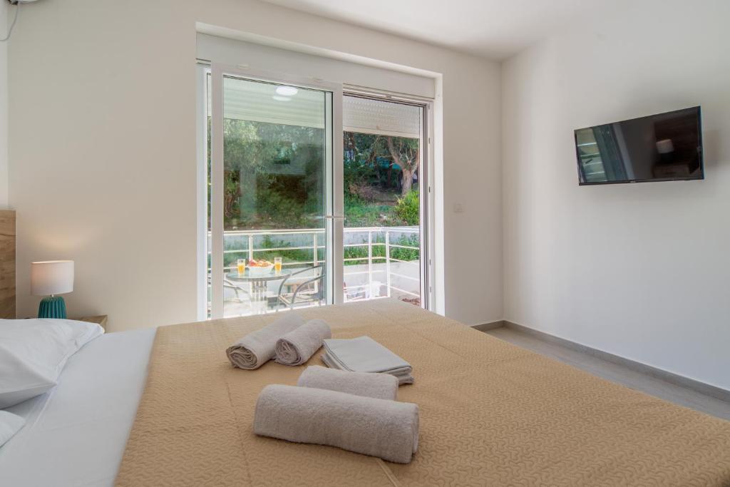 GREJM Lux Family Apartments - 2
