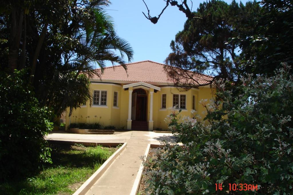 Book The Crescent Guesthouse, Durban (South Africa) From R296!