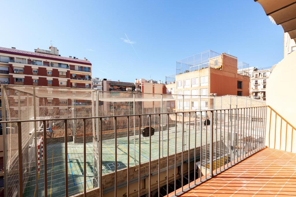 Akira Flats Urgell apartment photo