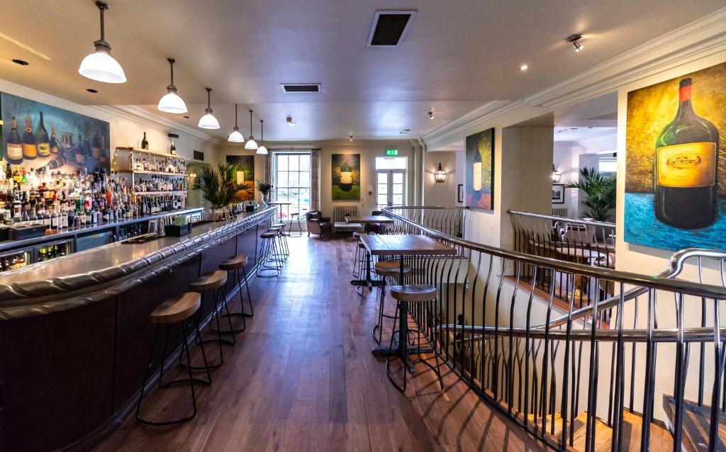 Bar/lounge