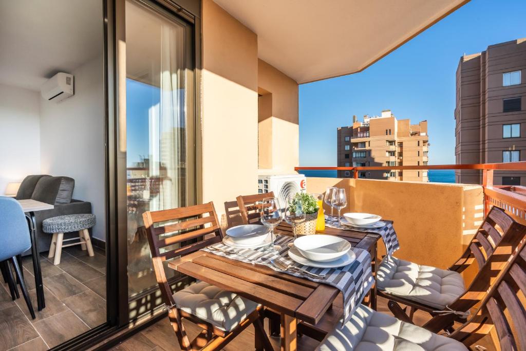 Sur Suites Palmeras 2 — Hotel in Fuengirola