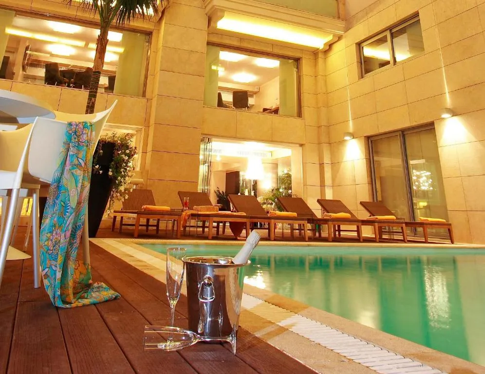 Nafs Hotel, hotel en Nafpaktos