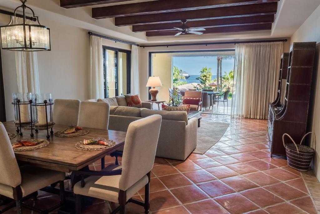 Hacienda Beach Club & Residences - 4