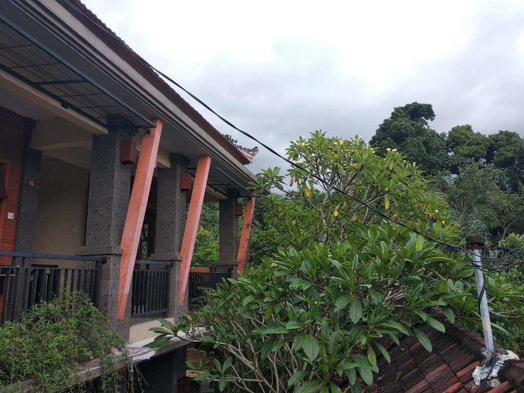 Utari House