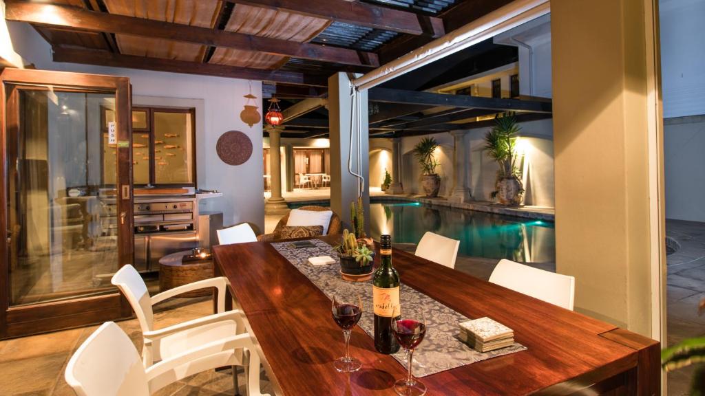 Facilities, Manor 38 Hotel in Port Elizabeth