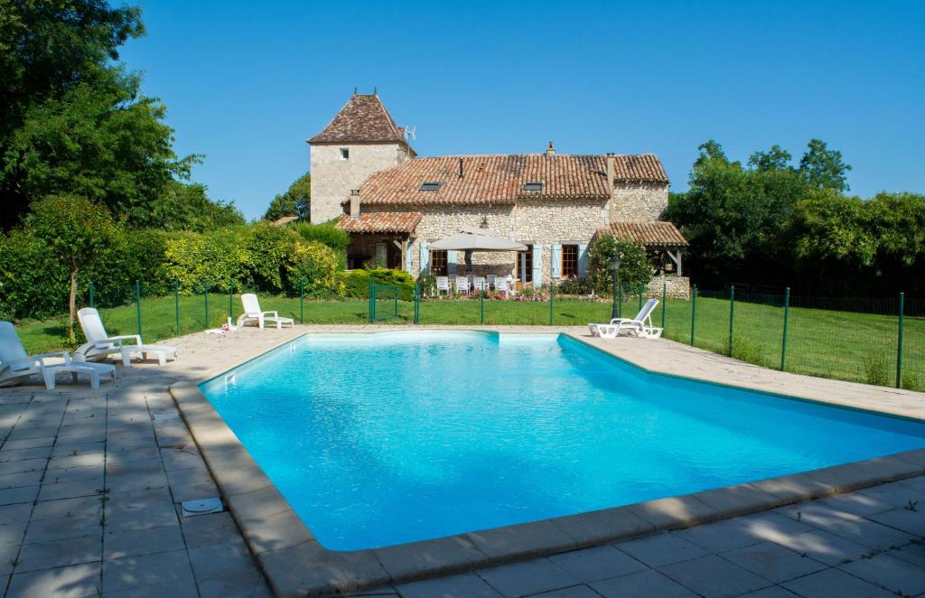 Maison le Four