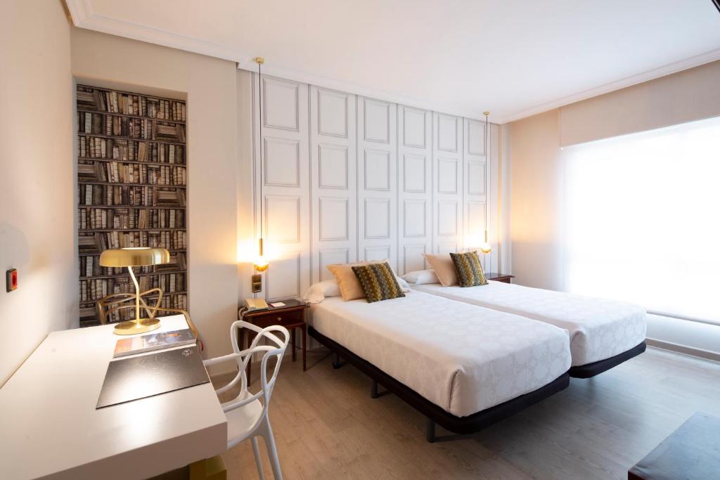 Hotel Ciudad de Vigo - 2