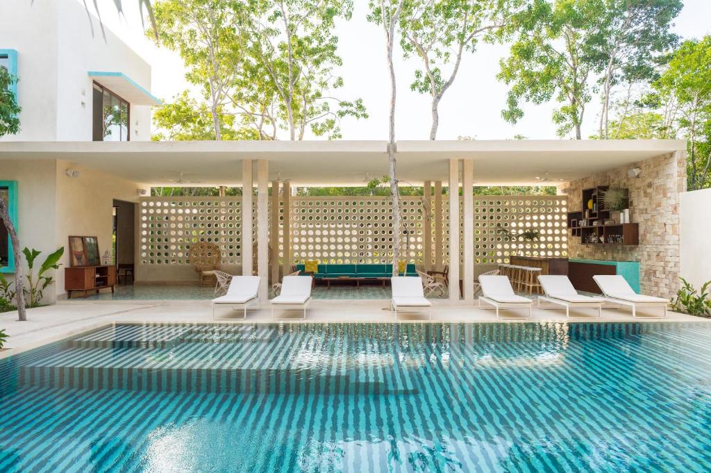 Swimming pool, Hotel Tiki Tiki Tulum in Tulum