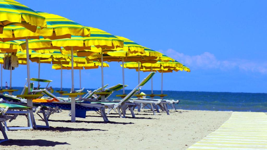 Hotel Tritone Rimini - 4