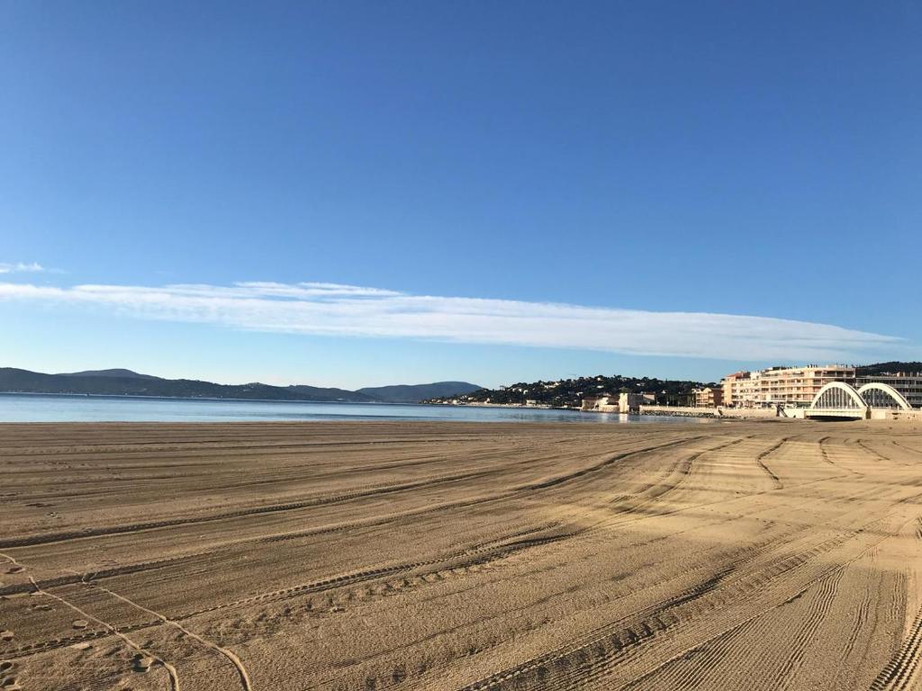 Appartement F3 Vue mer Sainte-Maxime - 5