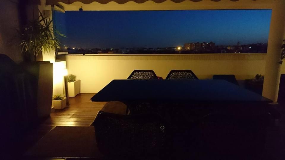 LUXURY PENTHOUSE near beach/Seaview photo