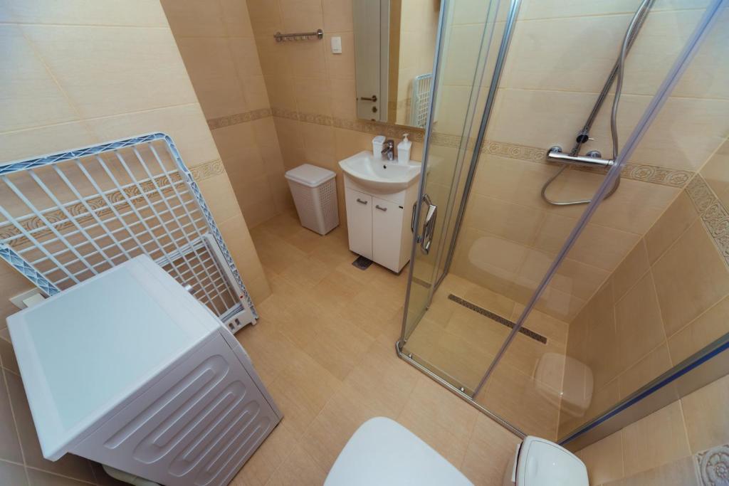 Belvedere Apartments - 3