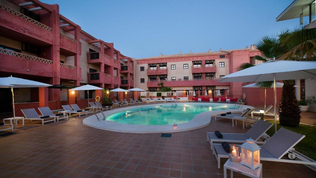 Leo Punta Umbria - Adults Only photo