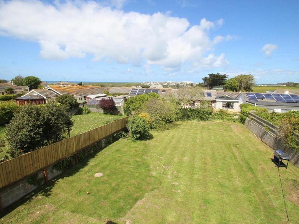 Seagrass, Crantock photo 8