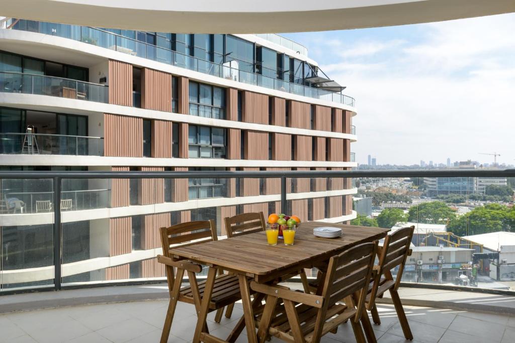 3 Ma'on - By Beach Apartments TLV, Tel Aviv