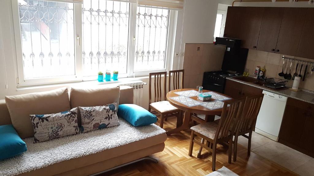 Apartment Old Town ,Top location, Brand New - 5