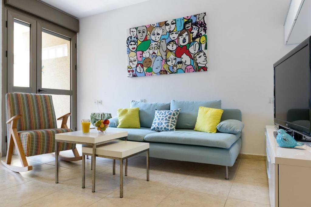 49 Abarbanel - By Beach Apartments TLV, Tel Aviv