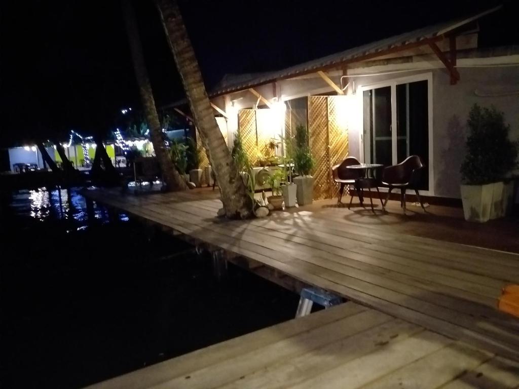 Seaside home photo