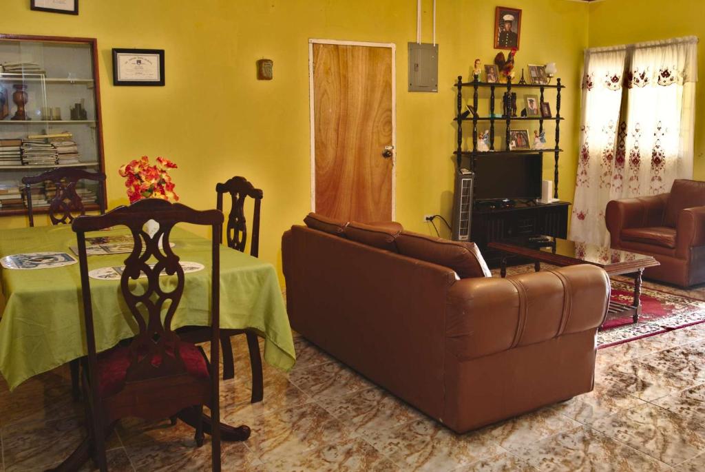 Dancehall Hostel photo