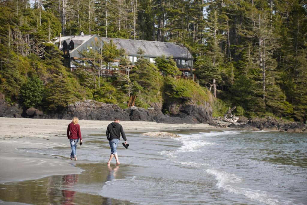 Middle Beach Lodge photo