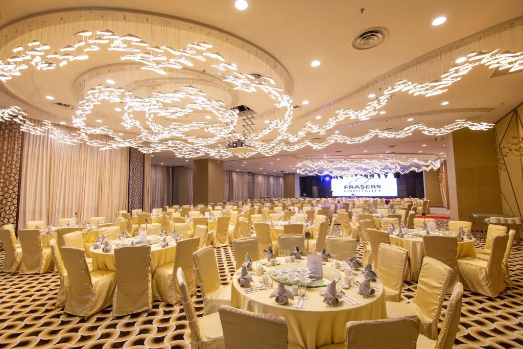 Banquet hall