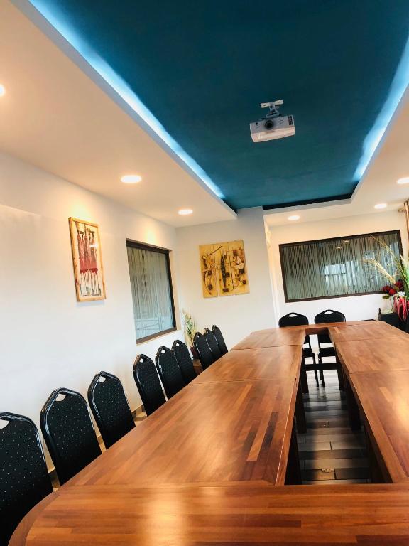 Business center