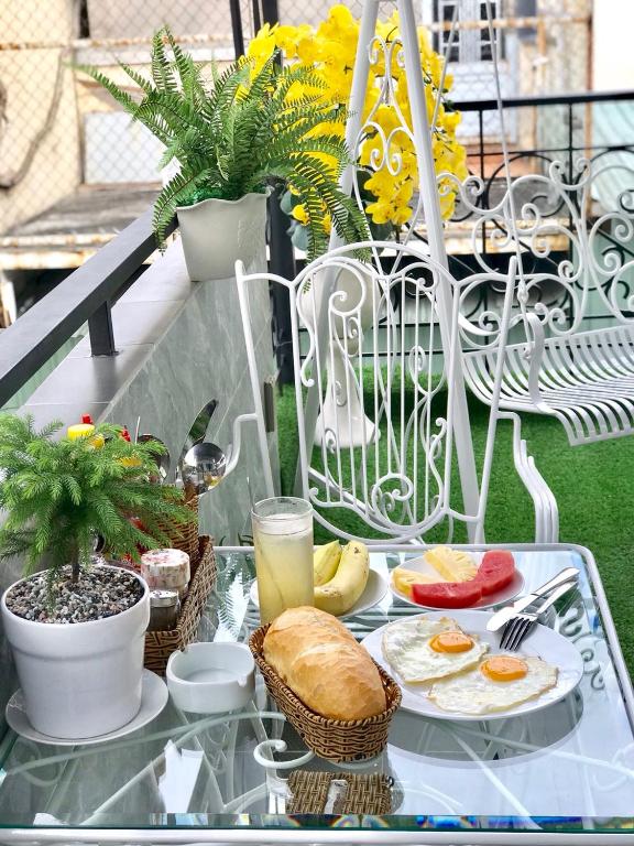 Khách Sạn Louis – Phố Đi Bộ Bùi Viện Khách Sạn Louis – Phố Đi Bộ Bùi Viện