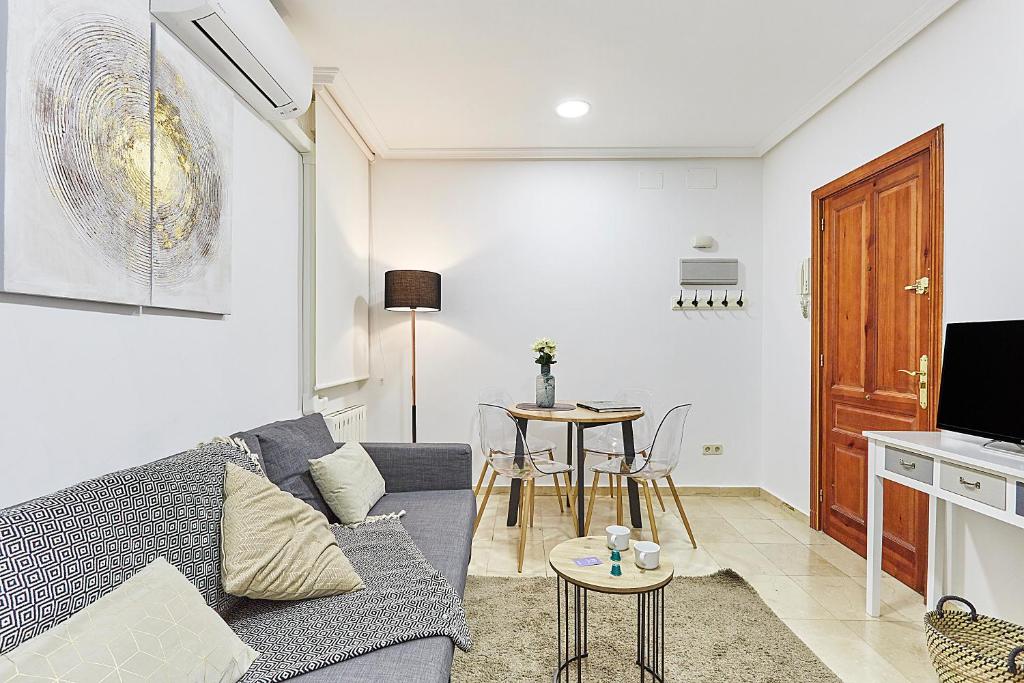 LEEWAYS APARTMENT II in GRAN VÍA, Мадрид