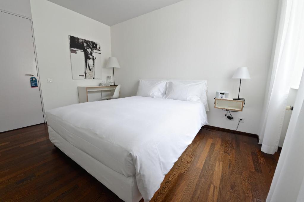 Gast - und Kulturhaus Der Teufelhof Basel photo