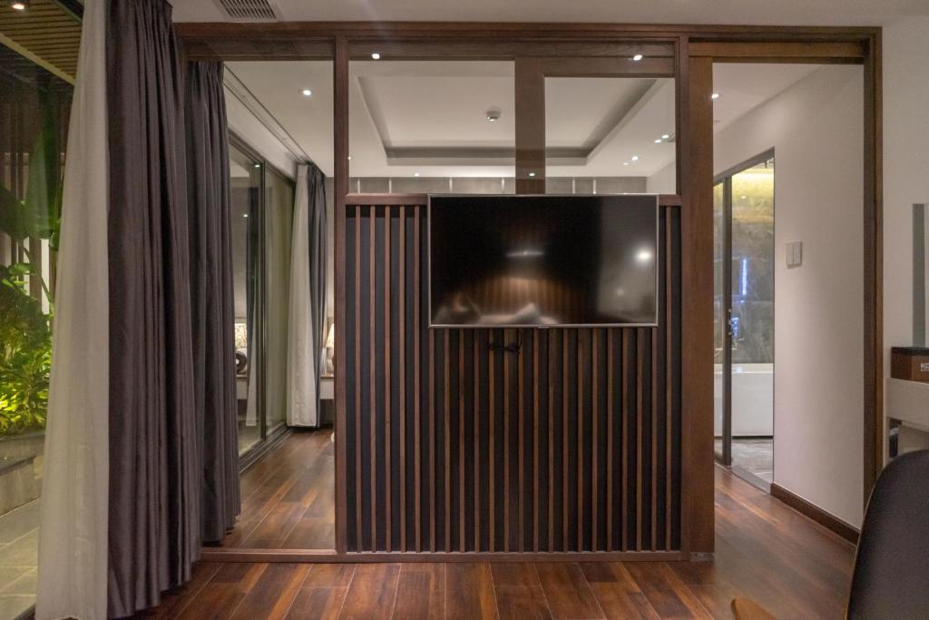 KP霍特尔 (KP Hotel)