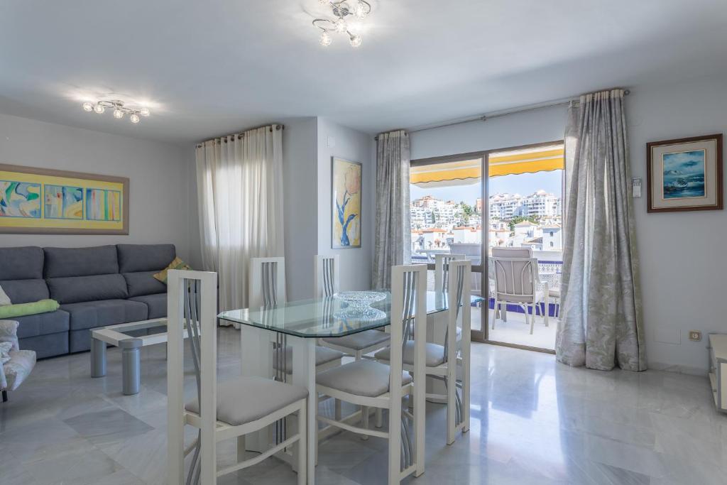 gran apartamento en la costa - 4