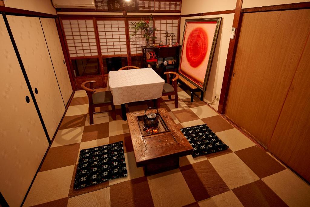 호토빌 게스트하우스 온니 어코모데이트 원 부킹 앳 어 타임 호텔 이미지 2