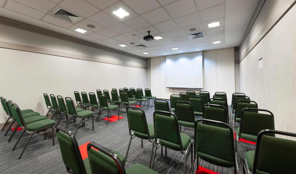 ibis Sao Carlos photo