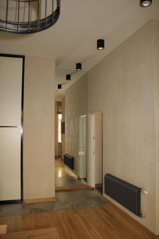 LVIV WALL STREET APT photo
