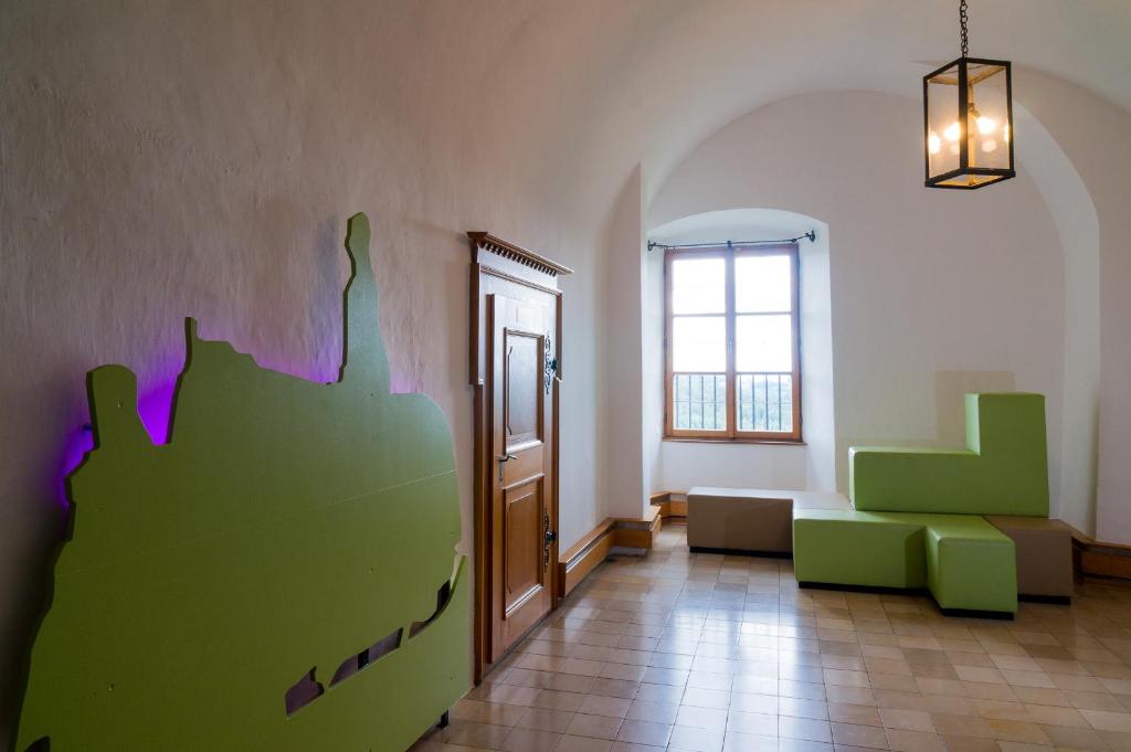 Jugendherberge Saldenburg 내부의 공용 공간 또는 홀