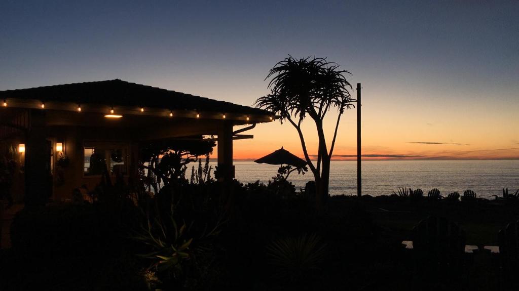 View, Cambria Shores Inn in Cambria (CA)