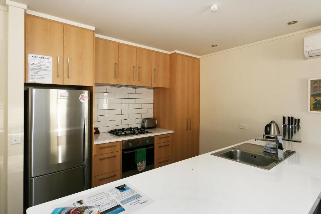 Totara Cottage photo