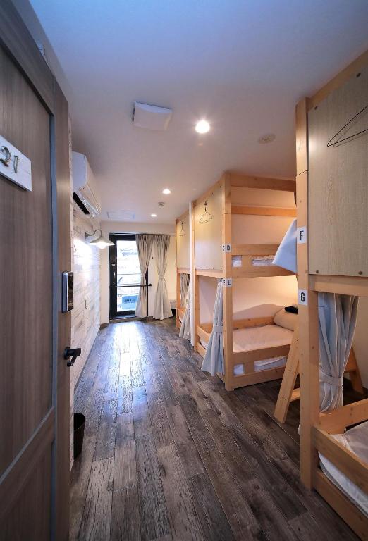 トリップ&スリープホステル 大須 (Trip & Sleep Hostel)