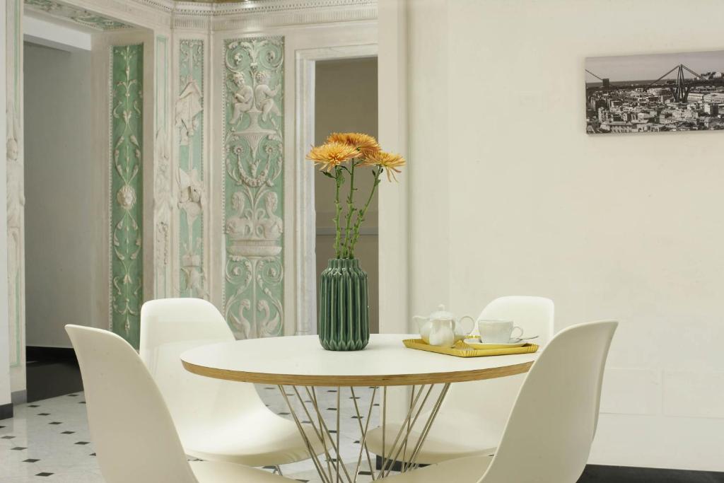 Hotel Le Nuvole Residenza d'Epoca — Hotel in Genoa